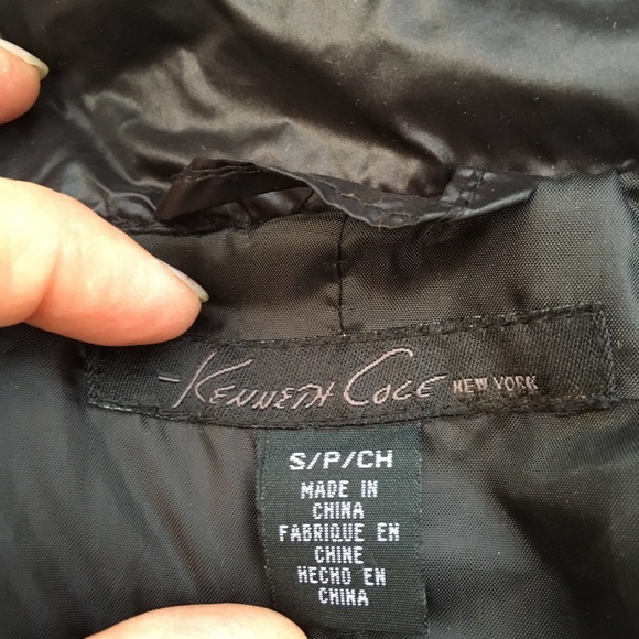 Kennth Cole puffer jacket - Picture 2 of 6